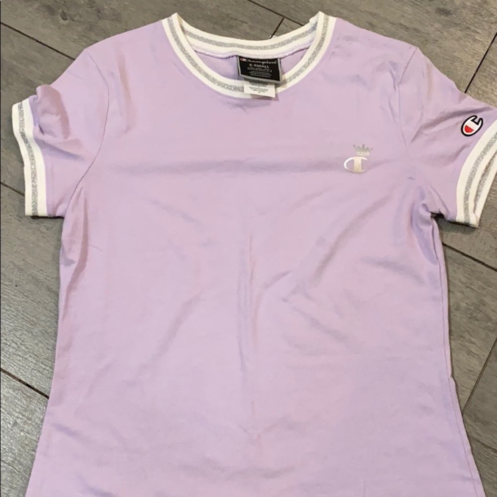 Champion t shirt